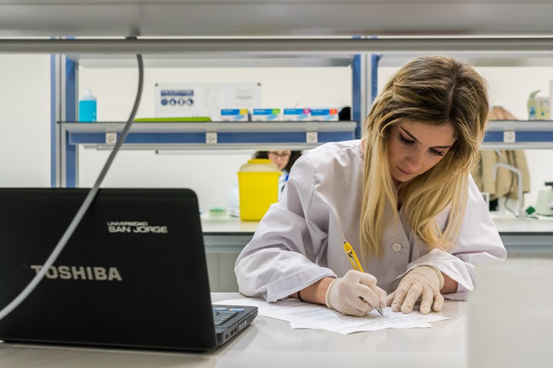 La Universidad San Jorge impartirá Bioinformática el próximo curso