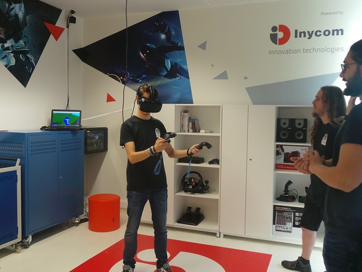 La USJ inaugura el nuevo Laboratorio Inycom equipado con tecnologías de realidad virtual y realidad aumentada