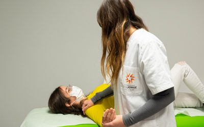 La USJ colabora con la Asociación Española Contra el Cáncer en Zaragoza poniendo en marcha una consulta de orientación en fisioterapia para pacientes y familias