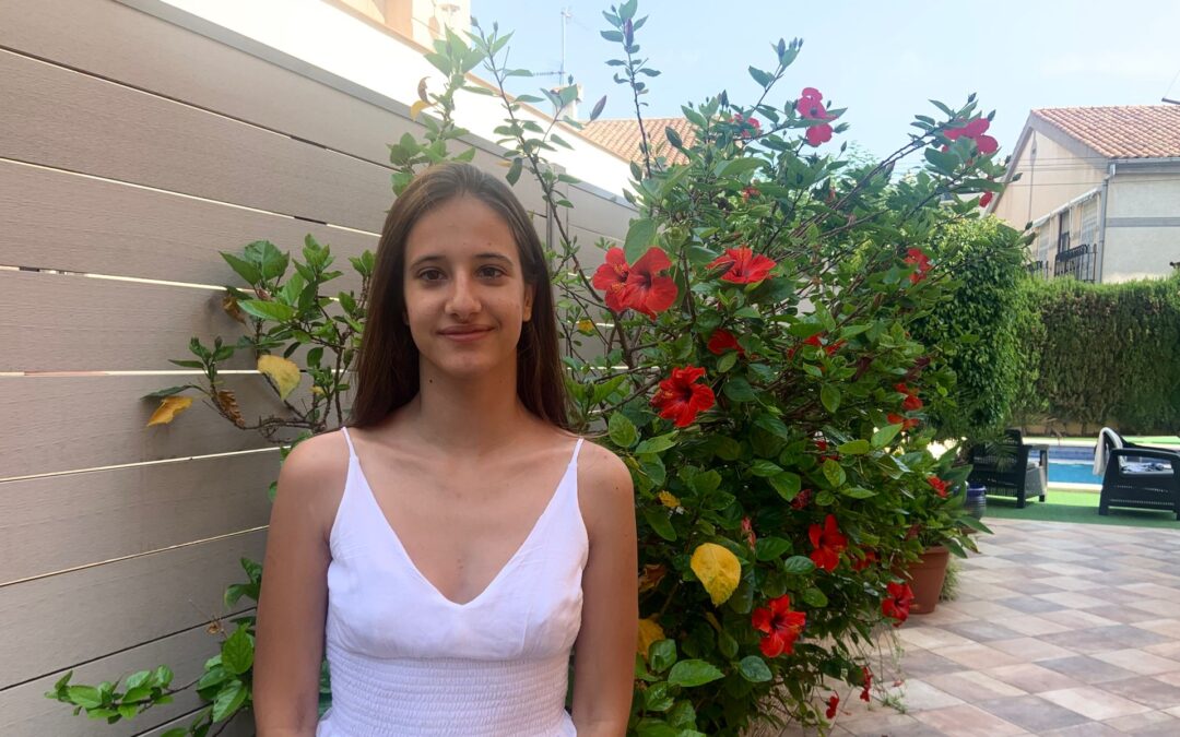 La estudiante Sara Castañosa, segunda mejor nota de la EVAU en Aragón, cursará ADE y Derecho en la USJ