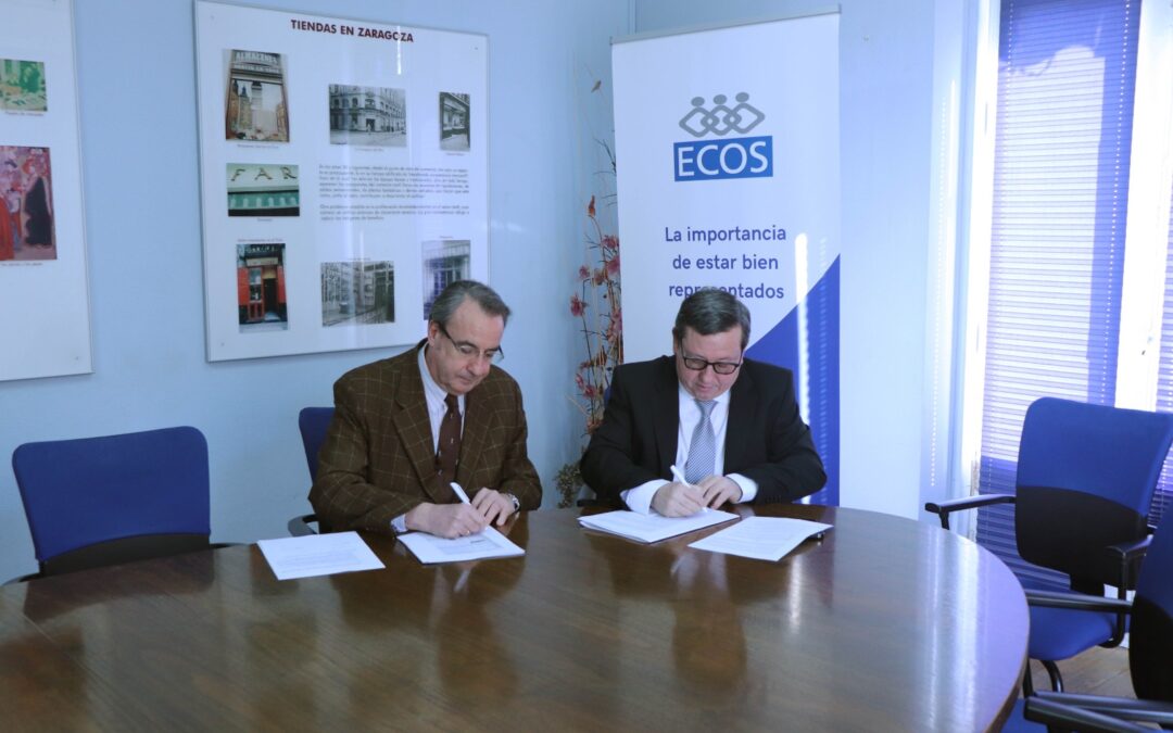 La USJ firma un convenio con ECOS para formar a directivos del comercio en transformación digital
