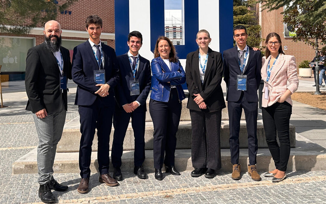 El Equipo de debate de la USJ debuta con un 7º puesto en el torneo de debate nacional más veterano de España