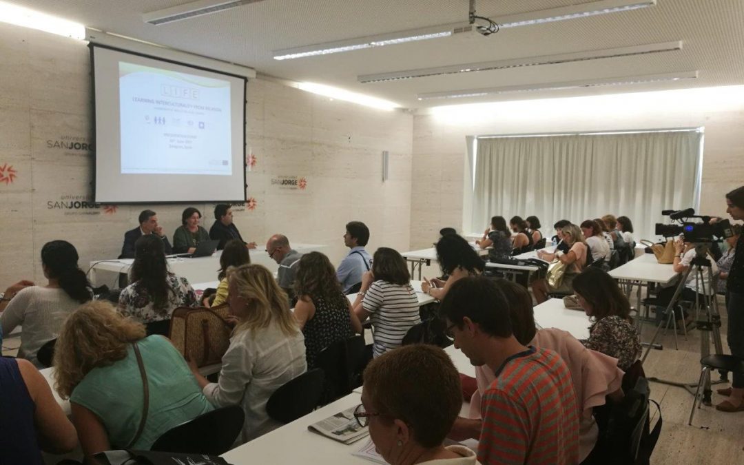 Presentación del proyecto europeo LIFE, Learning interculturality from religión, en la Universidad San Jorge