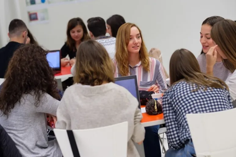 El 86% de los egresados de la promoción 2017 está trabajando y 9 de cada 10 antiguos alumnos recomienda la Universidad San Jorge