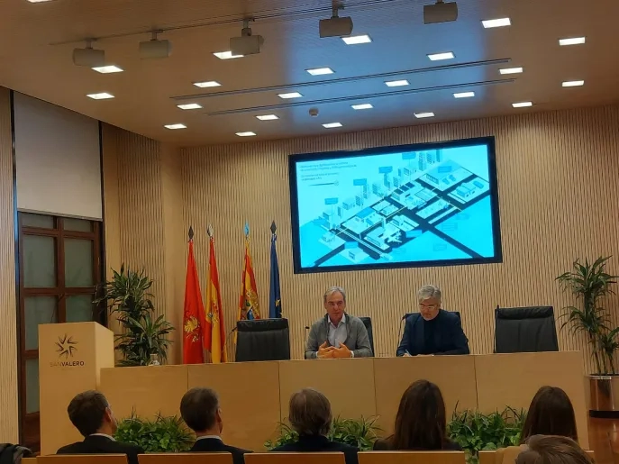 El presidente de Grupo Sesé imparte una conferencia sobre la transformación de su empresa: de negocio familiar, a una compañía de más 11.000 trabajadores   