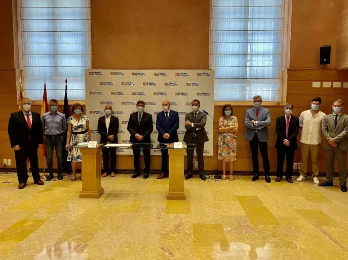 El Gobierno de Aragón y el Grupo San Valero impulsarán un máster en Ingeniería del Motorsport