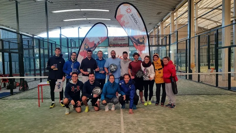 La Unidad Alumni celebra el primer Torneo de Pádel Alumni USJ