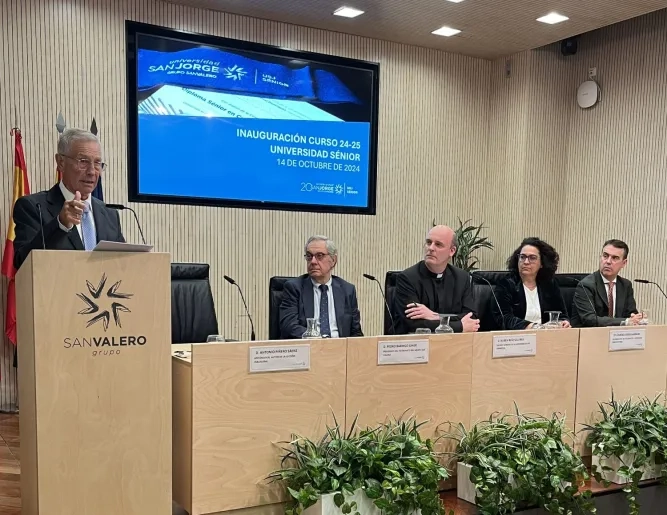 Más de 300 alumnos comienzan el curso de la USJ Sénior, que un año más cuenta con todas las plazas cubiertas