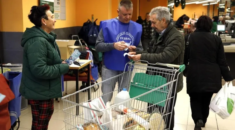 Grupo San Valero participa en la Gran Recogida 2024 del Banco de Alimentos