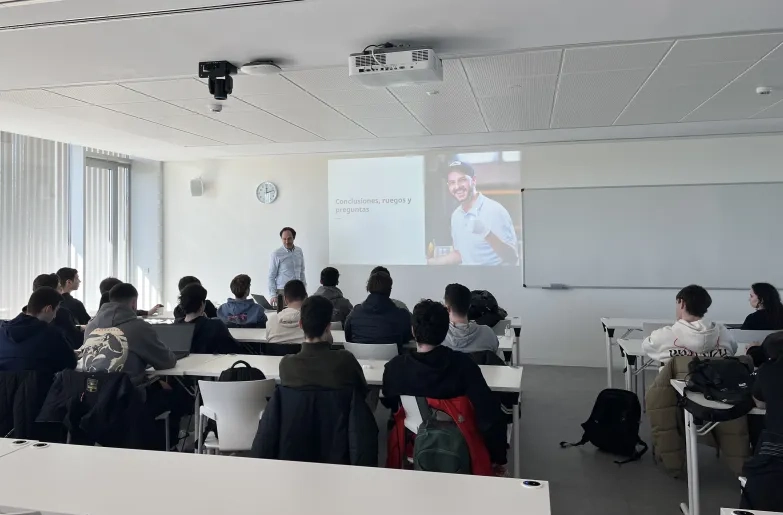 Alumnos del grado en Ciberseguridad se acercan al sector profesional de la mano de la empresa BSH