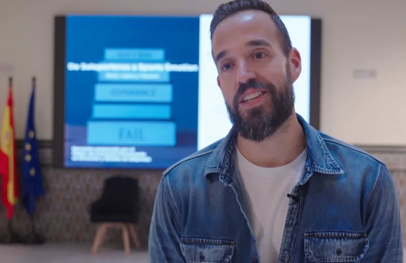 Carlos Sánchez Broto, CEO de Sports Emotion, comparte los retos y desafíos de la compañía con los alumnos del Máster en Dirección y Gestión de Empresas