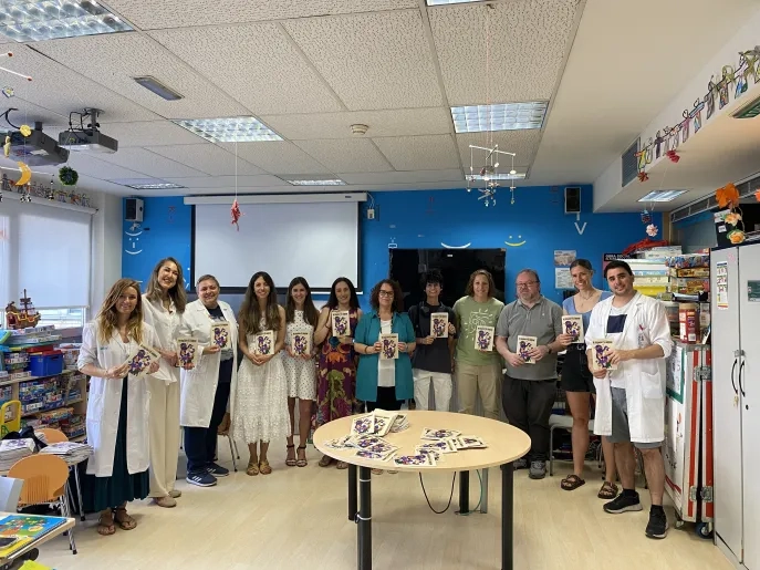 La revista Botiquín y Sonrisas cumple tres años con más de 3.000 ejemplares distribuidos por diferentes centros hospitalarios 
