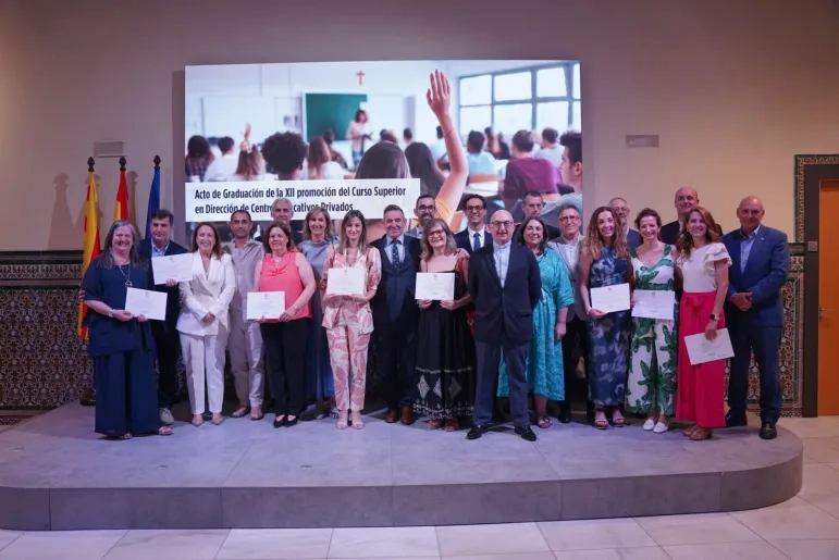  La Universidad San Jorge y Escuelas Católicas de Aragón celebran la graduación de la XII promoción del Curso Superior en Dirección de Centros Educativos Privados 