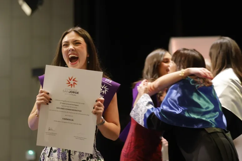 La Universidad San Jorge celebra la tercera graduación de alumnos de grado de la promoción 2026 