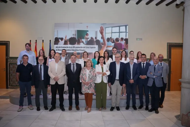 La Universidad San Jorge y Escuelas Católicas de Aragón celebran la graduación del Curso Superior en Dirección de Centros Educativos Privados