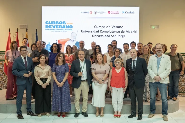 Más de 150 expertos analizan cómo la inteligencia artificial y los grandes retos sociales están redefiniendo la educación, la salud y el futuro de la universidad
