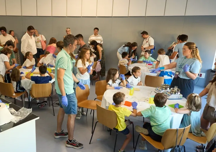 La Universidad San Jorge acerca la investigación a la ciudadanía en la Noche Europea de los Investigadores e Investigadoras