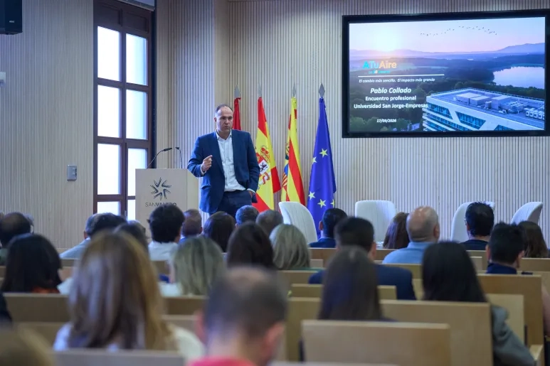 La Universidad San Jorge reúne a líderes empresariales para poner en valor la formación de posgrado como garantía para afrontar los desafíos de una sociedad en constante transformación