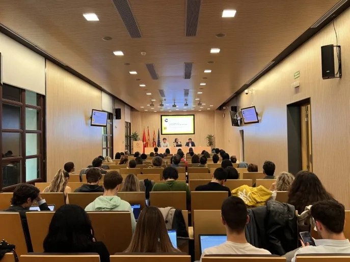 El nuevo encuentro del ciclo El Arte de lo legal se centra en la inteligencia artificial y en la protección de los derechos de los creadores