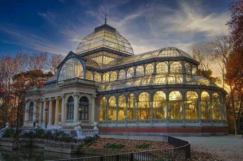 ‘Palacio de Cristal’ y ‘La Ferrería’, fotografías ganadoras de la segunda edición del concurso Hierros Alfonso