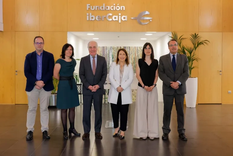 La Universidad San Jorge y Fundación Ibercaja renuevan la Cátedra Mobility Experience para seguir contribuyendo al desarrollo de un sistema de movilidad eficiente en Zaragoza
