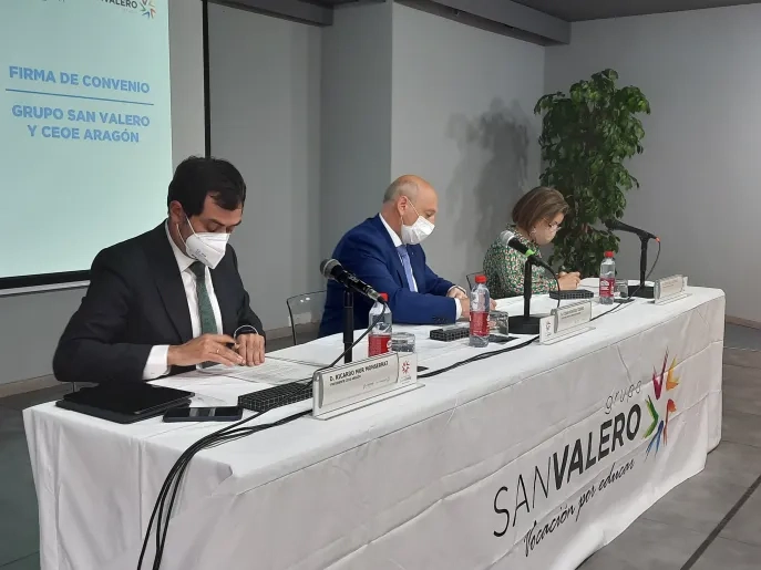 Grupo San Valero y CEOE Aragón presentan la actualización  del Máster Universitario en Dirección de Empresas de la USJ
