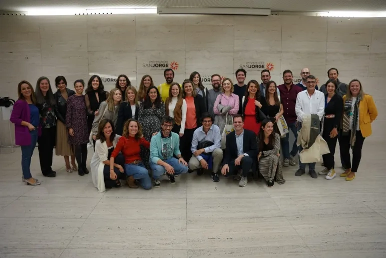 La primera promoción de Farmacia celebra su décimo aniversario
