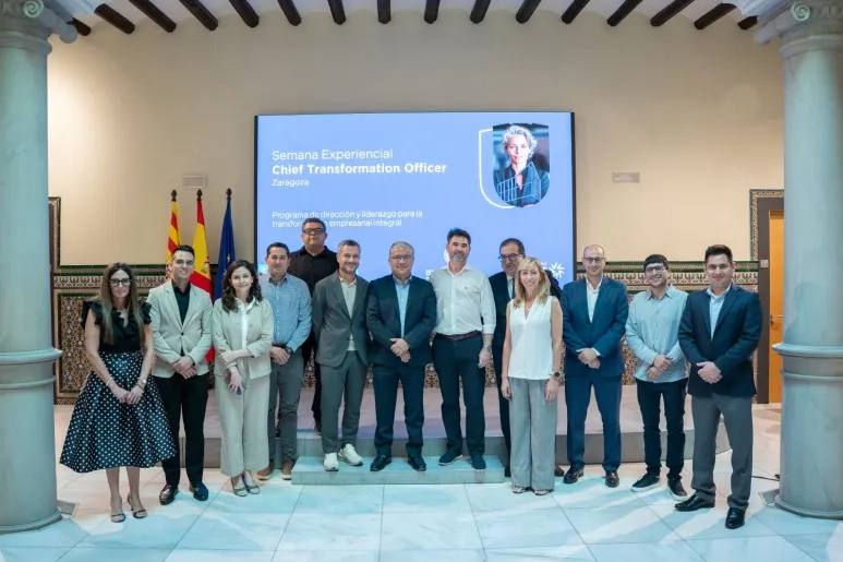 Los alumnos del título de Experto Chief Transformation Officer finalizan su formación compartiendo experiencias con profesionales en transformación empresarial