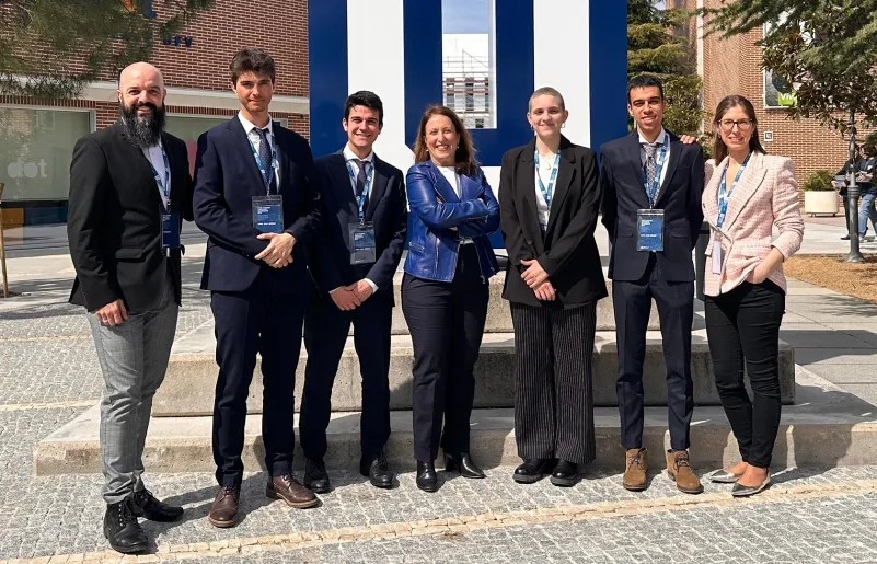 El Equipo de debate de la USJ debuta con un 7º puesto en el torneo de debate nacional más veterano de España