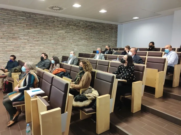 Primer encuentro con los mentores que participan en el Programa USJ Connecta Talento