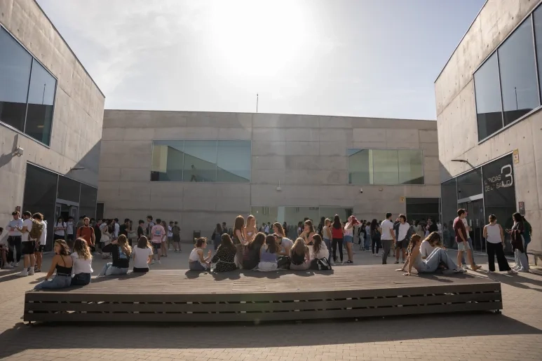 La USJ ofrece a sus alumnos más de 20 modalidades de becas y ayudas