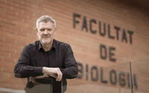 David Bueno: "La educación debe servir para formar personas críticas, reflexivas y colaboradoras"