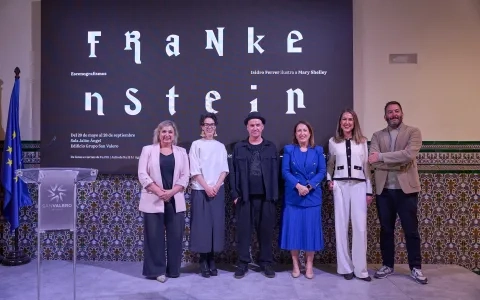 Inauguración de la exposición «Frankenstein: escenografismos. Isidro Ferrer ilustra a Mary Shelley», una novedosa propuesta de uno de los mitos más importantes de la literatura.