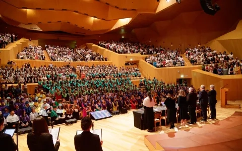 Más de 600 alumnos de la promoción 2025 de la Universidad San Jorge celebran su graduación