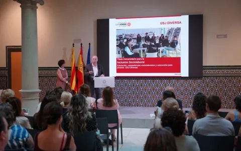 Un nuevo programa formativo de la Universidad San Jorge abierto a jóvenes con discapacidad intelectual, del desarrollo o del espectro autista les ayudará a adquirir una mayor autonomía y una mejor inserción laboral