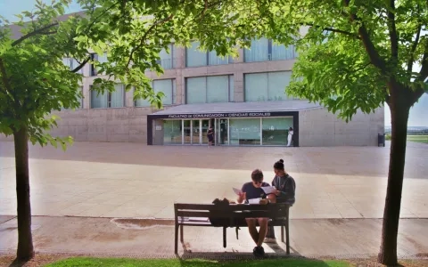  La Universidad San Jorge presenta un nuevo proyecto de servicio comunitario dirigido al apoyo, acompañamiento y asistencia jurídica a personas en situación de vulnerabilidad 
