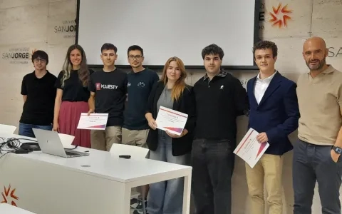 Naxion, proyecto ganador de la segunda edición de los Santander X Spain Awards | University en la USJ
