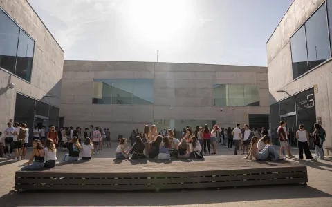 La Universidad San Jorge consolida su posicionamiento en el ámbito sanitario con un nuevo grado en Odontología