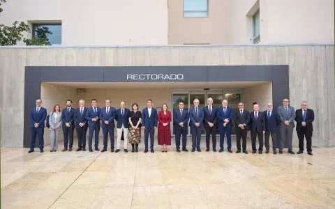 El ministro dominicano Rafael Santos Badía visita Zaragoza para reforzar la colaboración con el Grupo San Valero