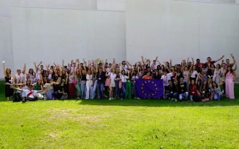 Más de 90 estudiantes de 22 países finalizan una experiencia internacional única en la Universidad San Jorge